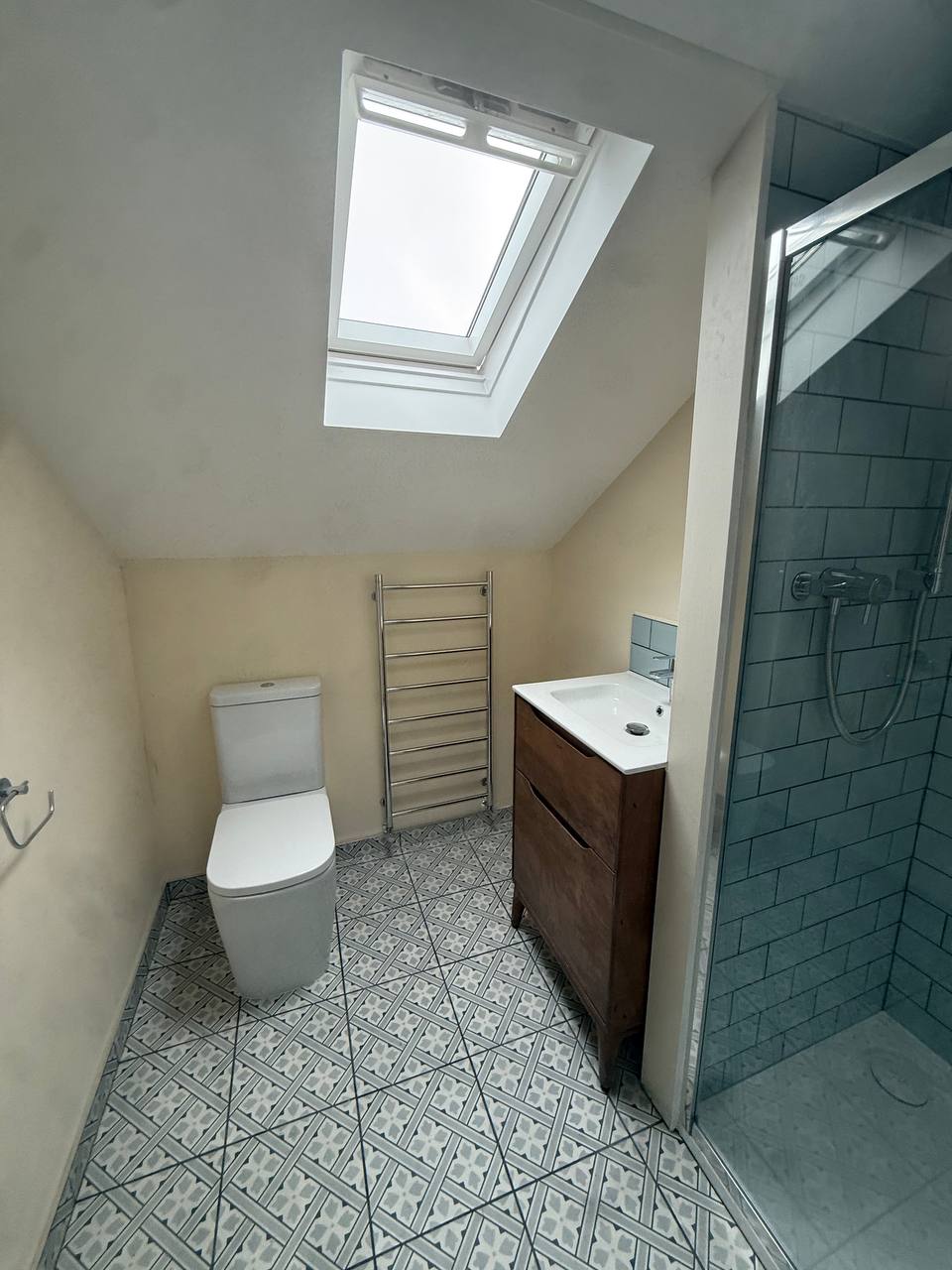 Bathroom renovation South Side Glasgow with skylight by HomeDecorZone
