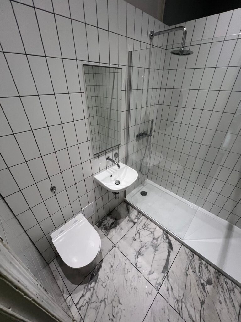 Bathroom renovation Glasgow by HomeDecorZone