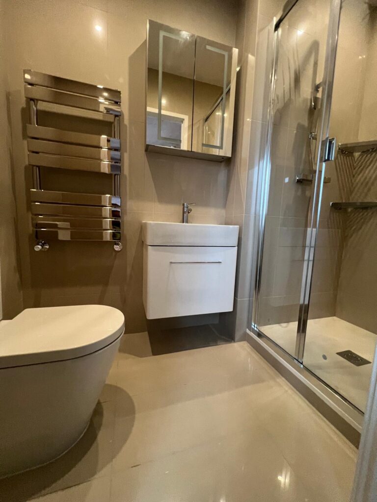 Bathroom renovation Glasgow by HomeDecorZone