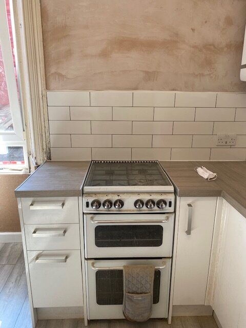 Kitchen renovation Glasgow by HomeDecorZone