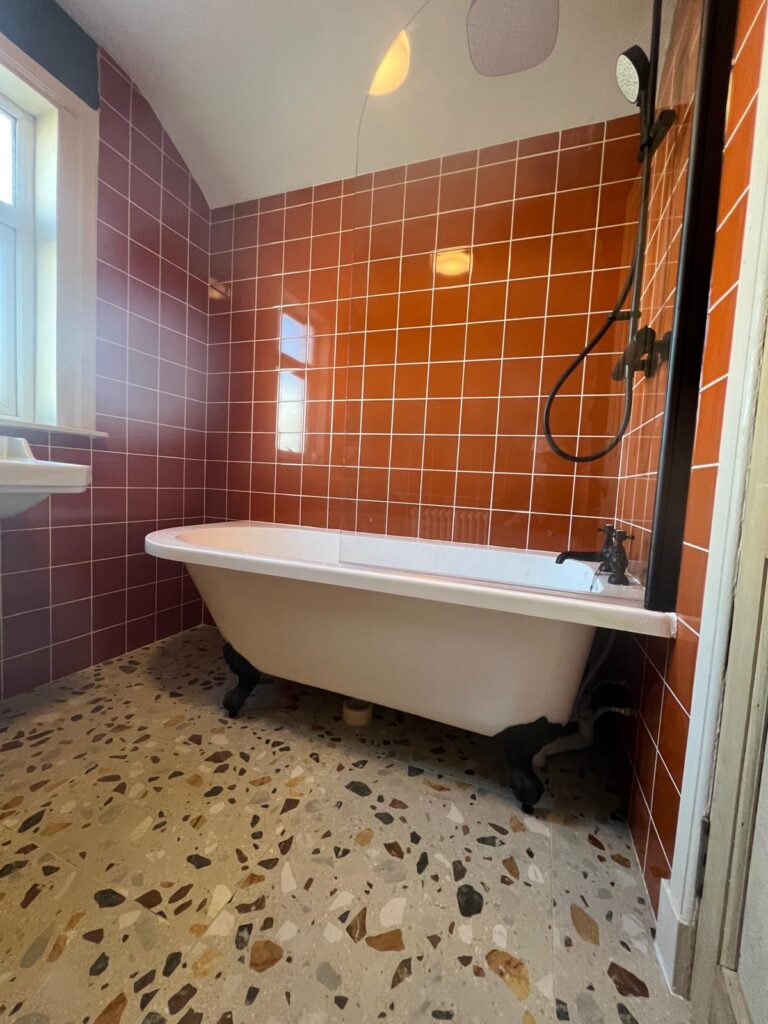 Bathroom renovation Glasgow by HomeDecorZone