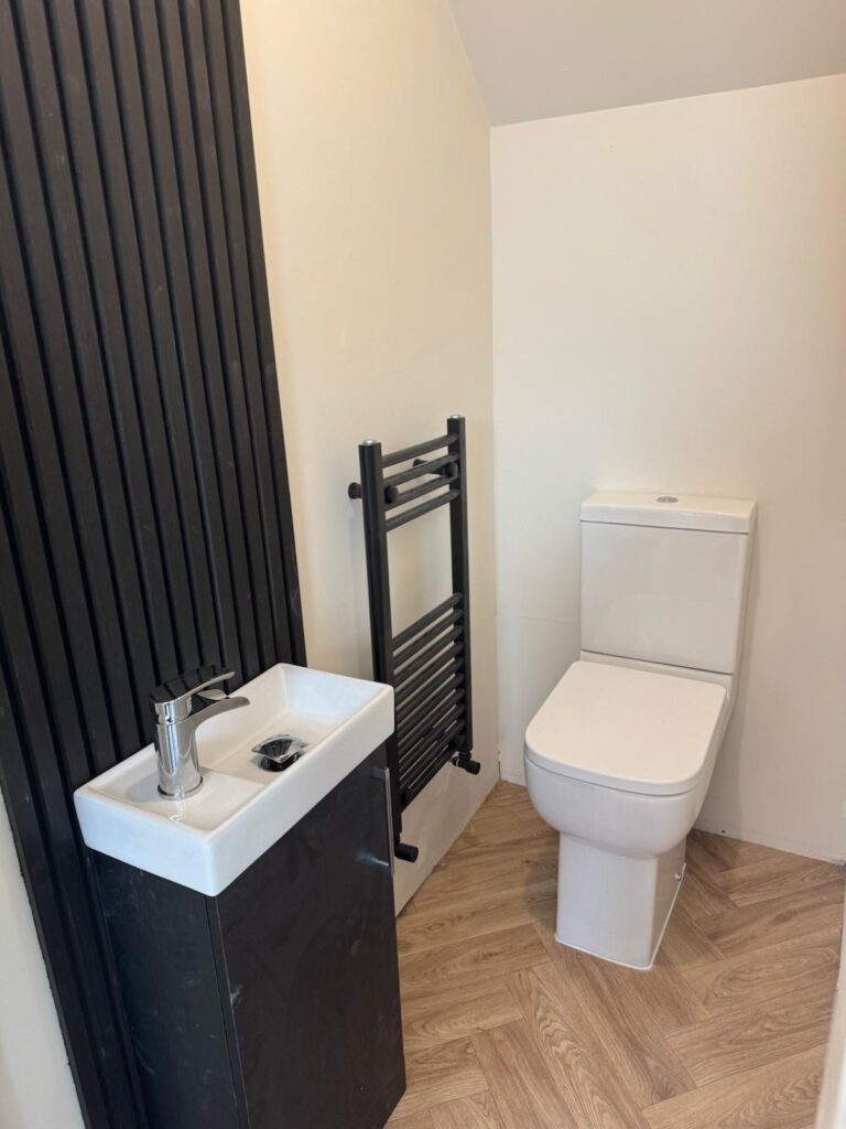 Bathroom renovation Glasgow by HomeDecorZone