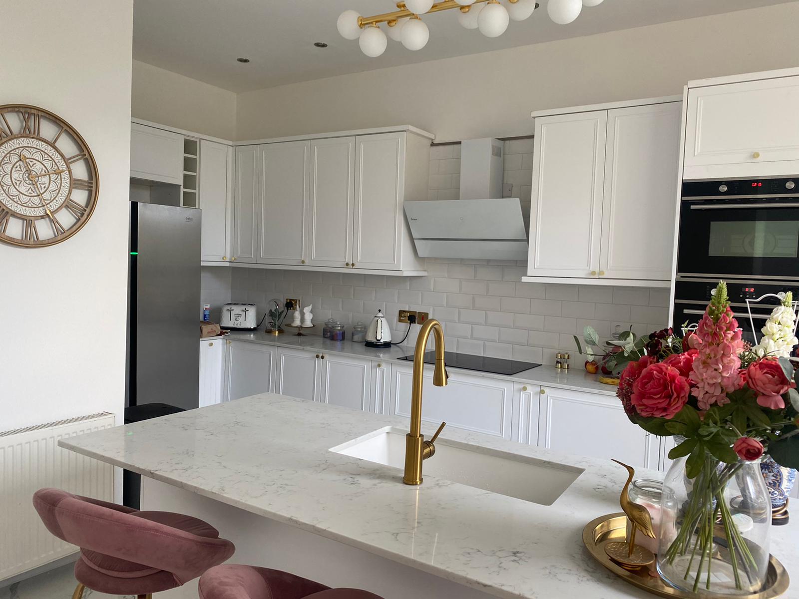 Kitchen renovation Glasgow by HomeDecorZone — modern open-plan kitchen project