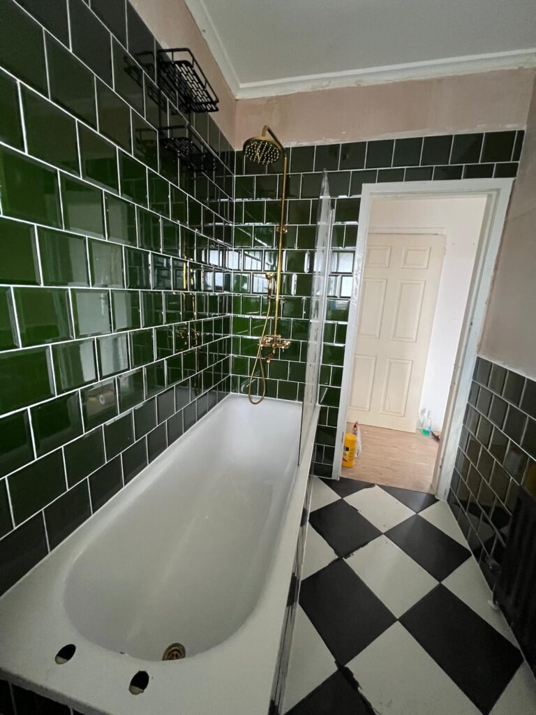 Bathroom renovation Glasgow by HomeDecorZone