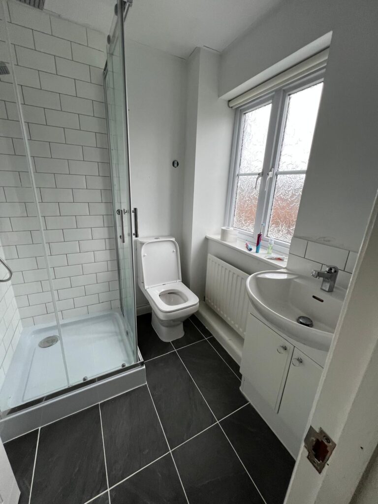 Bathroom renovation Glasgow by HomeDecorZone