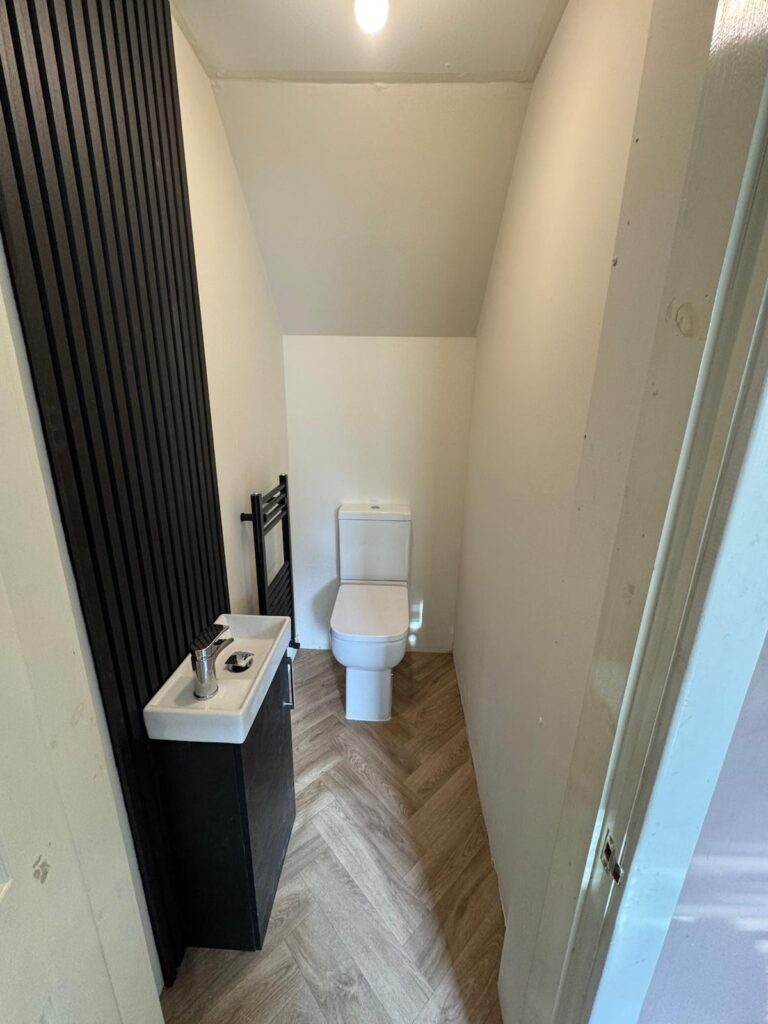 Bathroom renovation Glasgow by HomeDecorZone